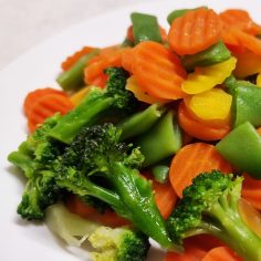 Párolt zöldség keverék